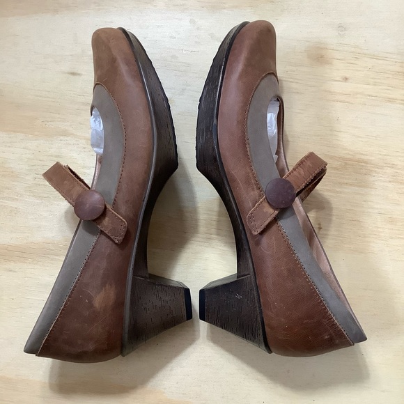 Naot Shoes Womens 40 (9) Mary Jane Brown Suede Leather Hook & Loop Comfort - Picture 10 of 12